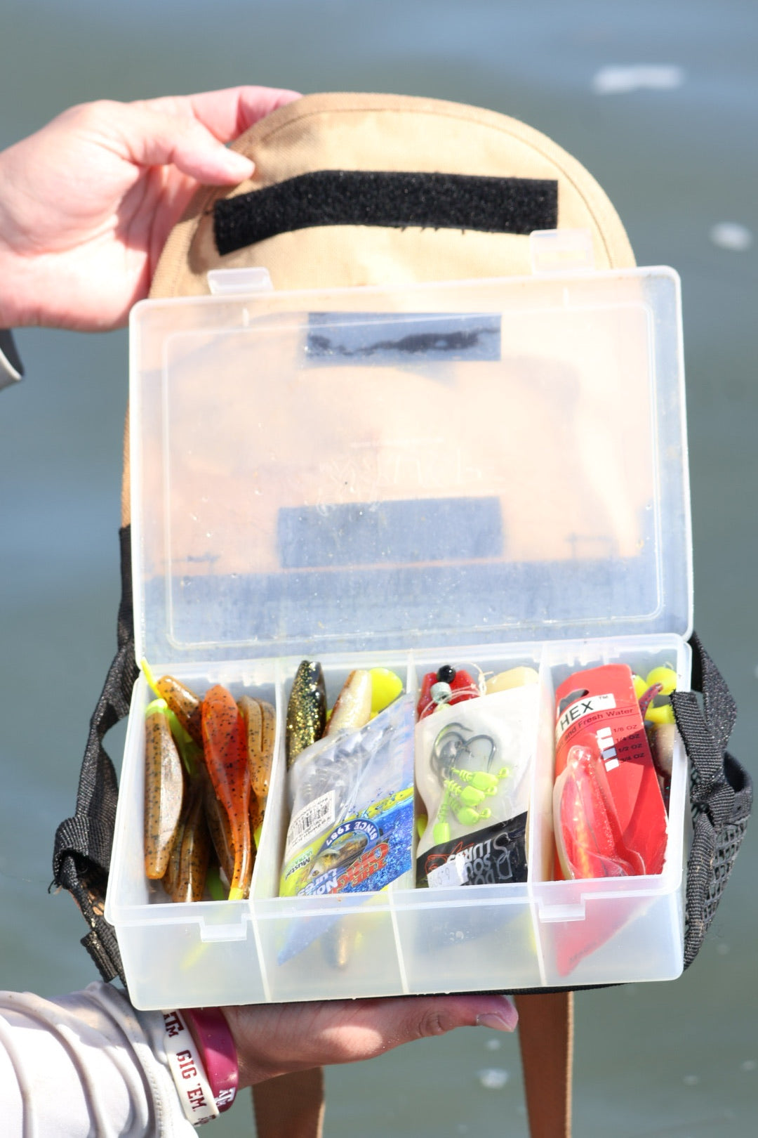 FLIP-FLOP OVER THE SHOULDER TACKLE SYSTEM