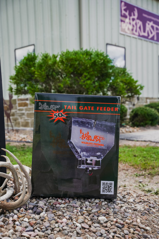 TAIL GATE FEEDER 50LBS